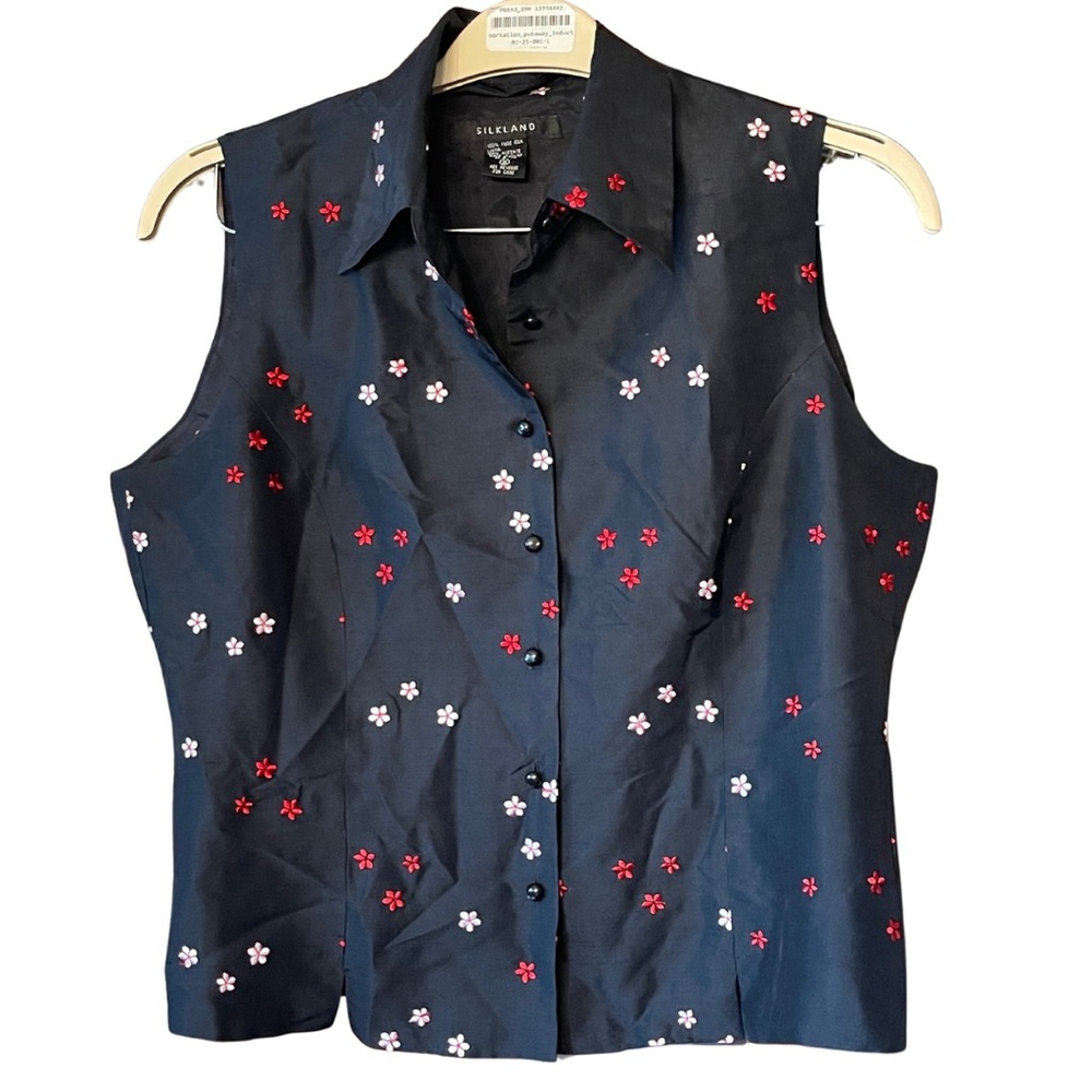 SILKLAND black sleeveless shirt with red / white embroidery. Size 8